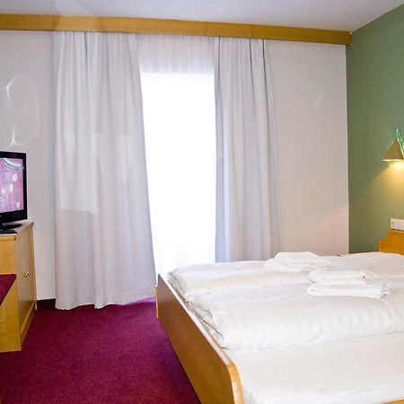 Hotel Alpenfriede Jerzens Kültér fotó